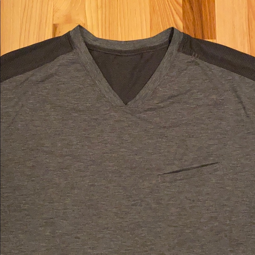 Lululemon Men’s V-Neck T- shirt